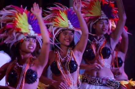 Island Feast & Cultural Show (Edgewater Resort)